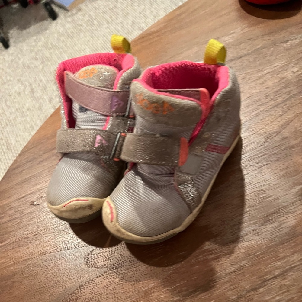 Toddler Size 8 Pink and Silver High Top Plae Sneakers